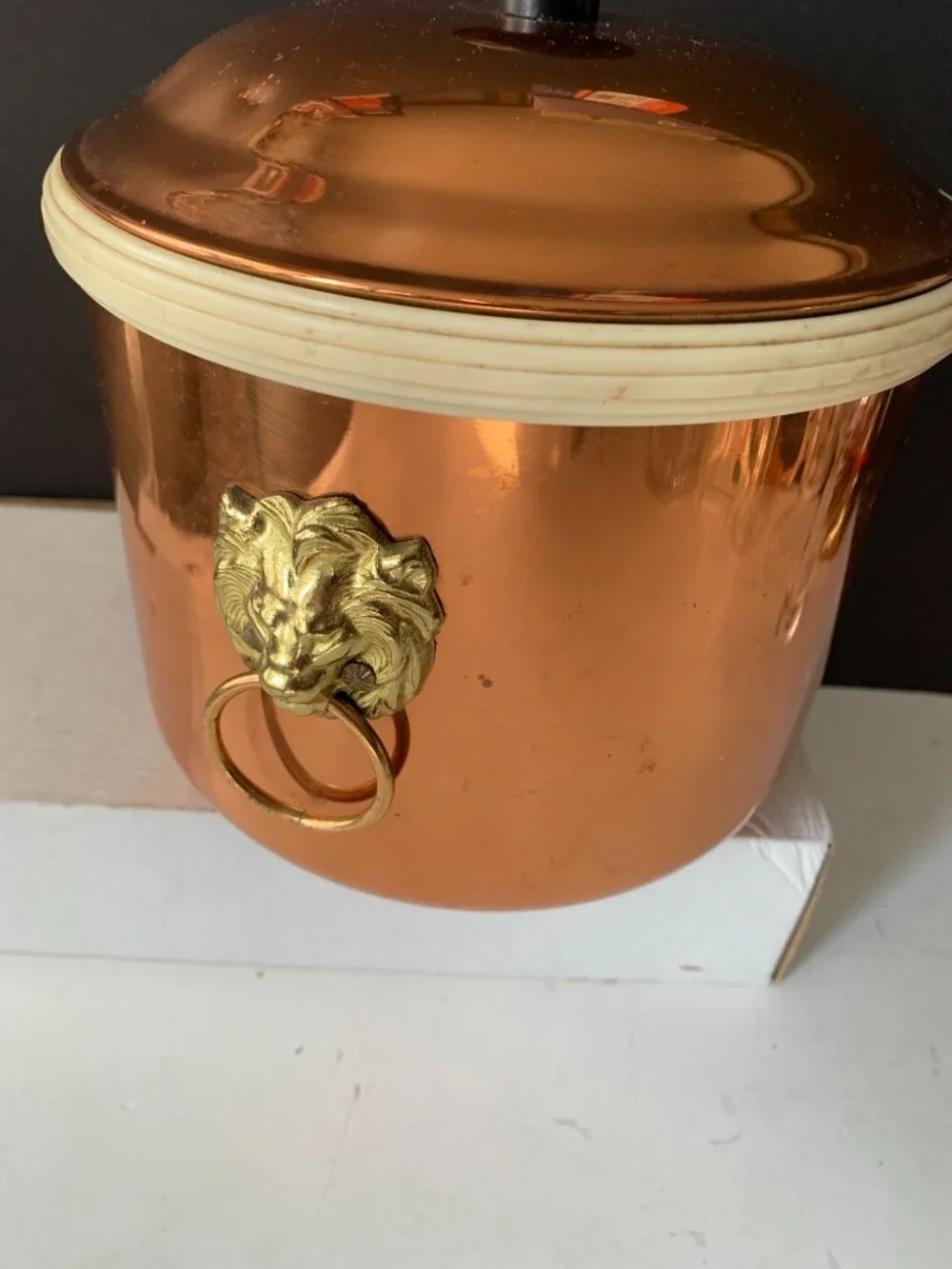 Vintage Coppercraft Guild Copper Ice Bucket w/Lid Brass Lion Head Handles USA